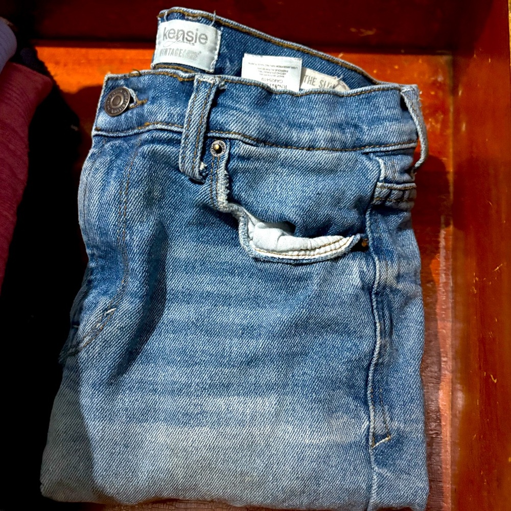 Kensie Classic Blue Jeans